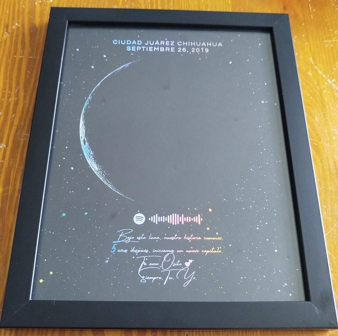 Customer photo review of Mapa Lunar Holográfico