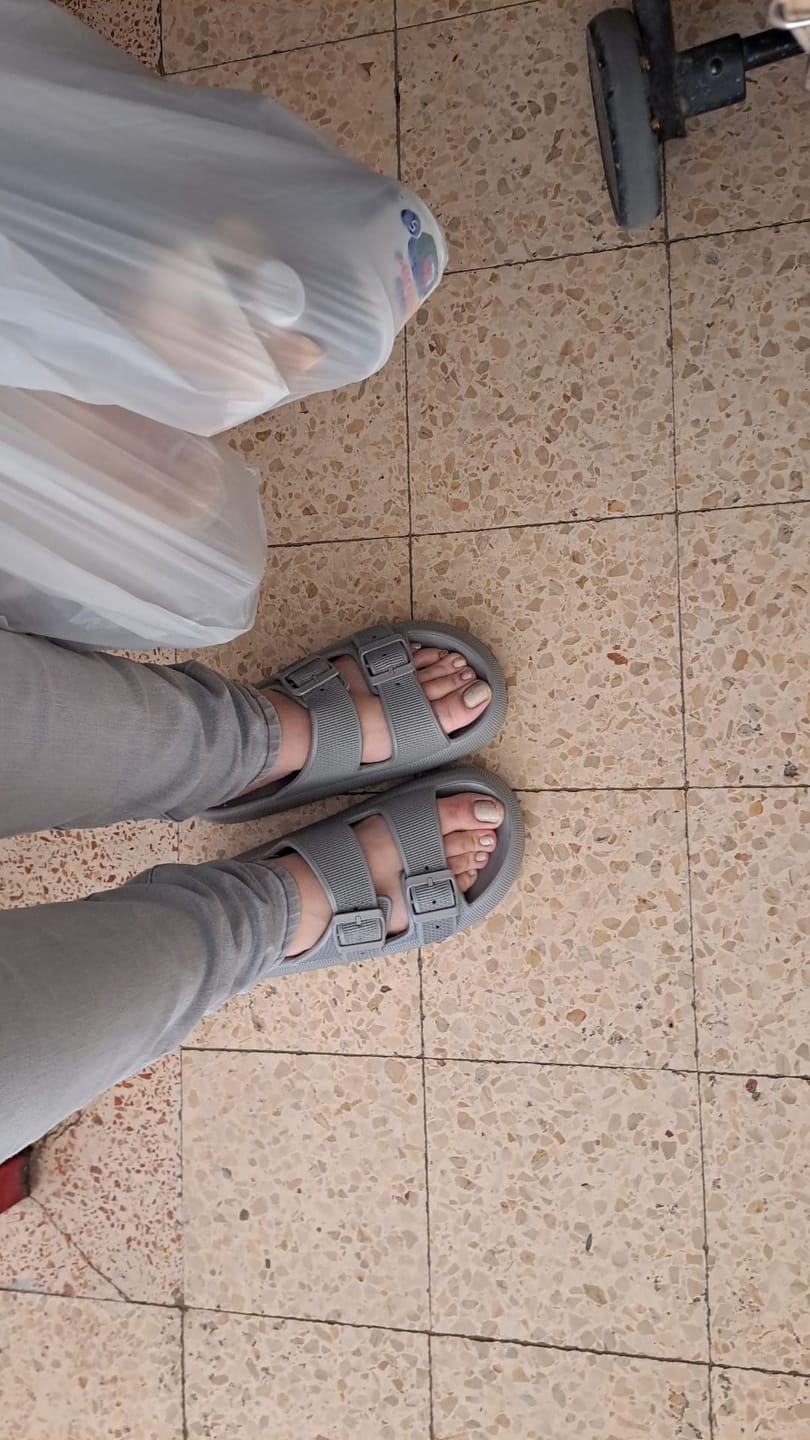 Customer photo review of קלאוד סנדלס