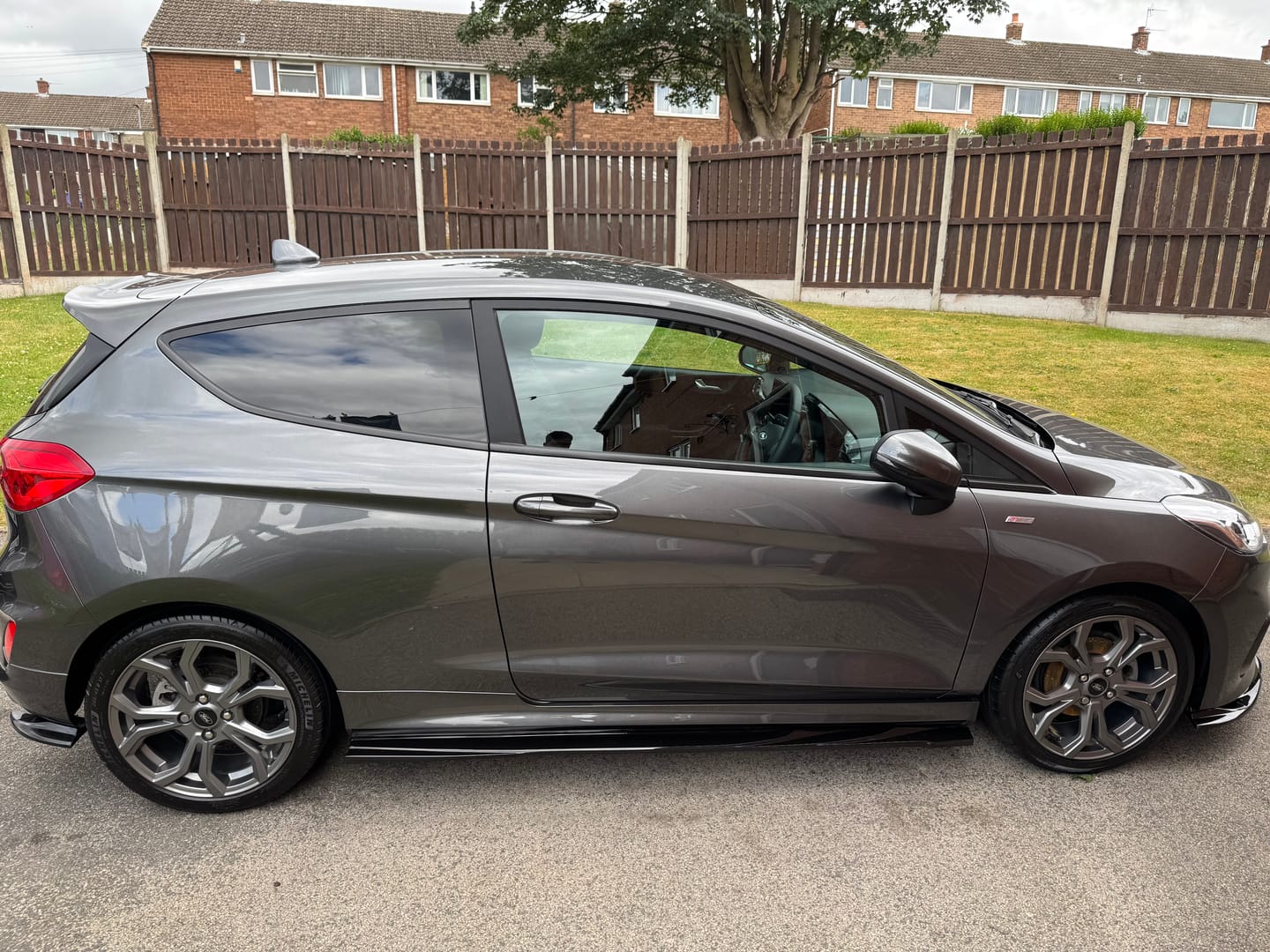 Customer photo review of Proform New 'Shark Fin' Aerial - Mk8/8.5 Ford Fiesta / Mk2 Puma