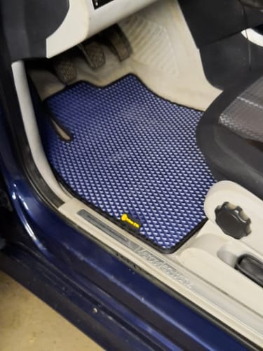 Customer photo review of Auto Fußmatten nach Maß - Komplettset