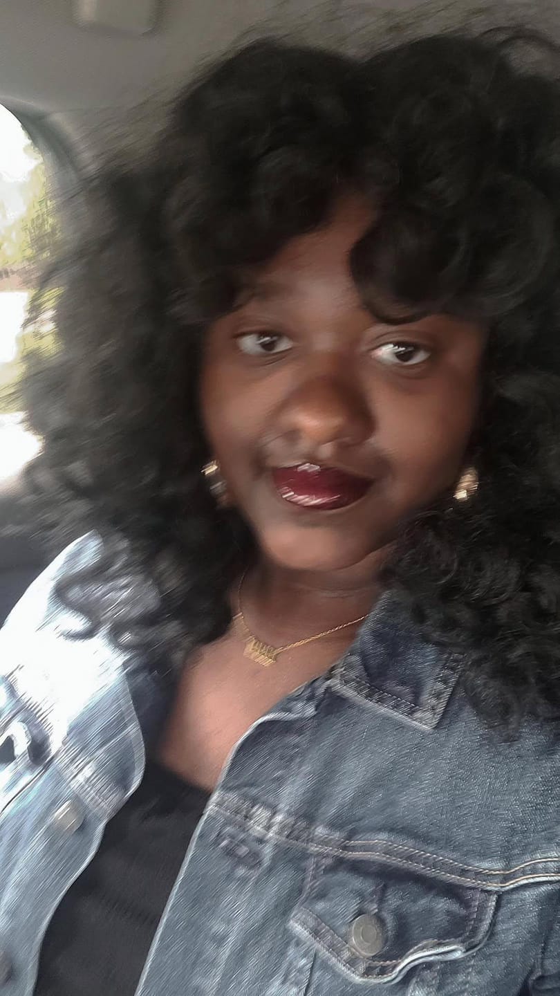 Customer photo review of Sensationnel Dashly Full Wig - UNIT 20