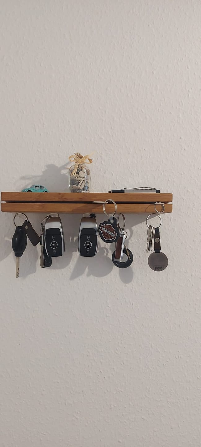 Customer photo review of Schlüsselbrett TALEA aus Holz