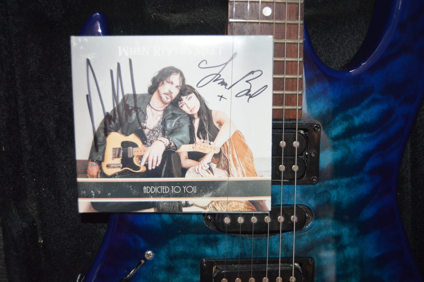Customer photo review of ADDICTED TO YOU ~ SIGNED CD