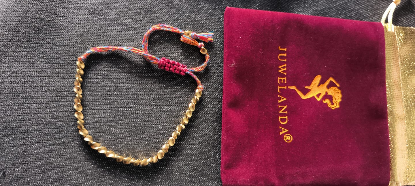 Customer photo review of Tibetisches Glücksarmband aus Kupfer