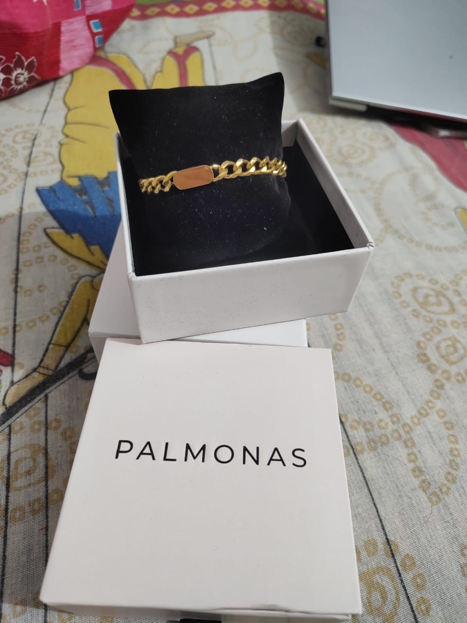 Customer photo review of Small Bar Bracelet