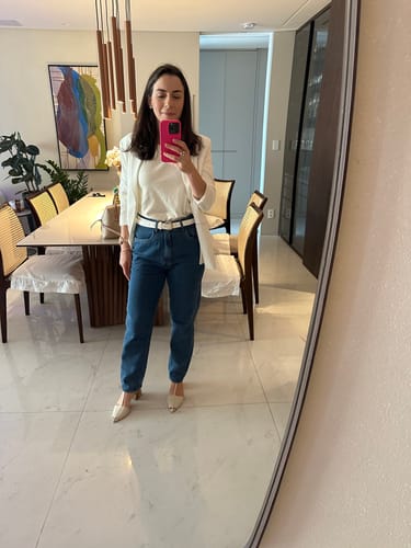 Hely T. review of Calça Jeans Mom Jequitibá Azul Médio image 1 out of 1