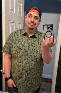 Customer photo review of Men's Green Cotton Hawaiian Summer Vintage Floral Holiday Cruise Short Sleeve Button Up Shirt