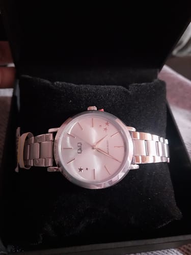 Customer photo review of Reloj l QQ-201Y l