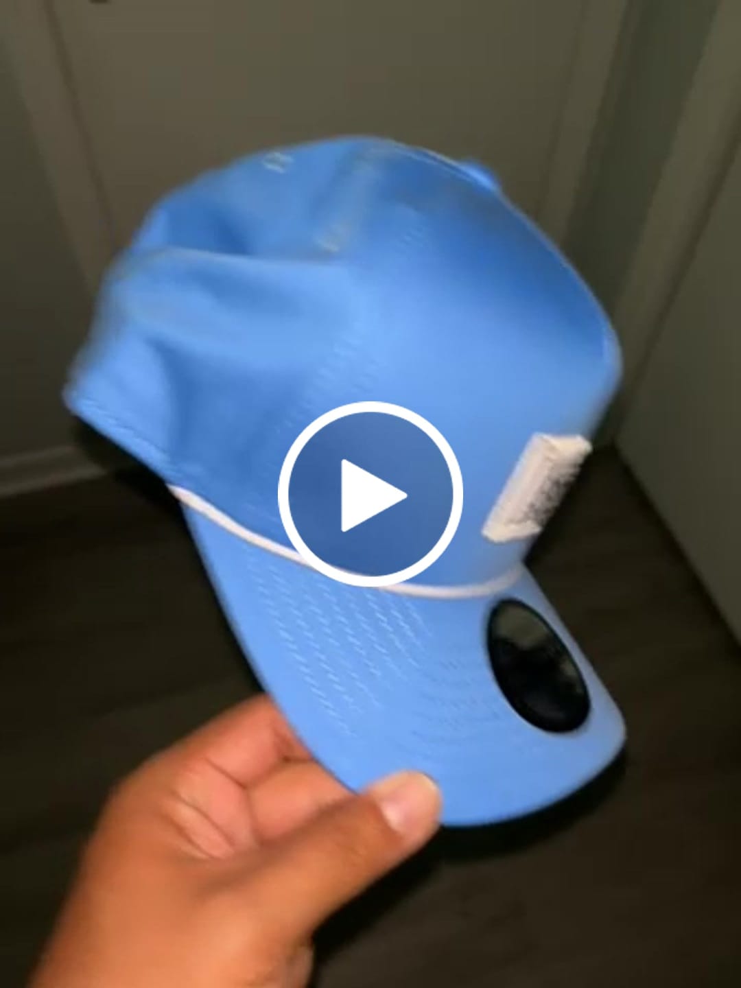 Customer video review of 80Eighty® Blue Rope Hat