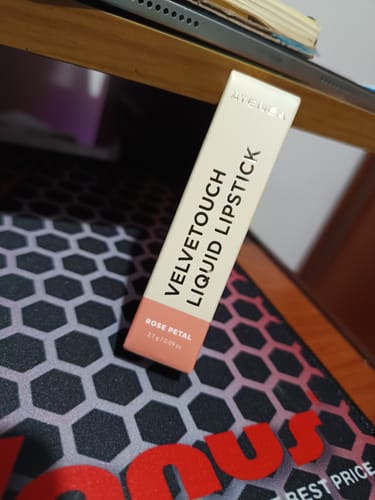 Customer photo review of LABIAL VELVET LÍQUIDO