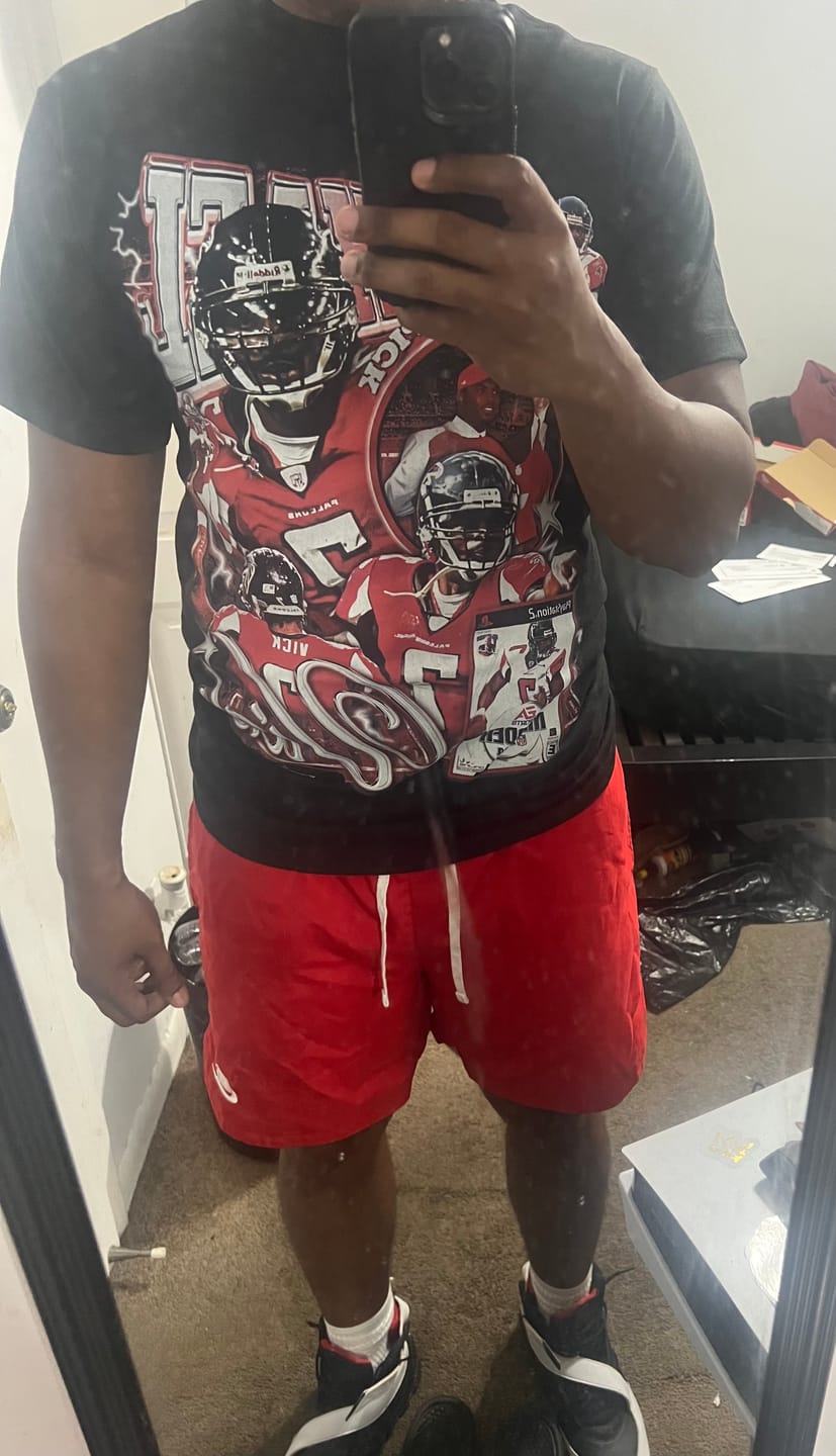 Customer photo review of Michael Vick 2.0 Tee