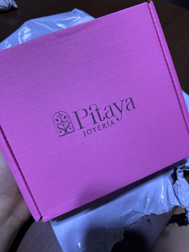 Customer photo review of Aretes Hera Silver Colgantes