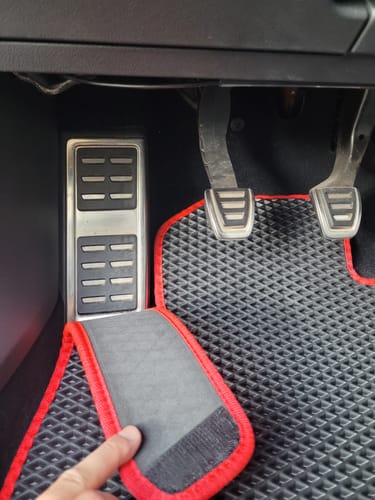 Customer photo review of Auto Fußmatten nach Maß - Komplettset