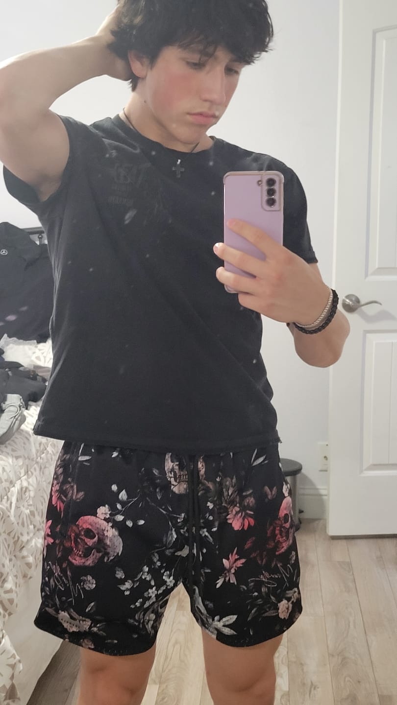 Customer photo review of 1111 -  Skulls & Roses Reversible Shorts