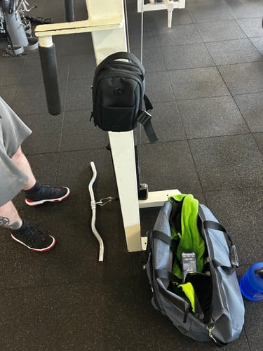 Customer photo review of GymDrip - Magnetic-Bag