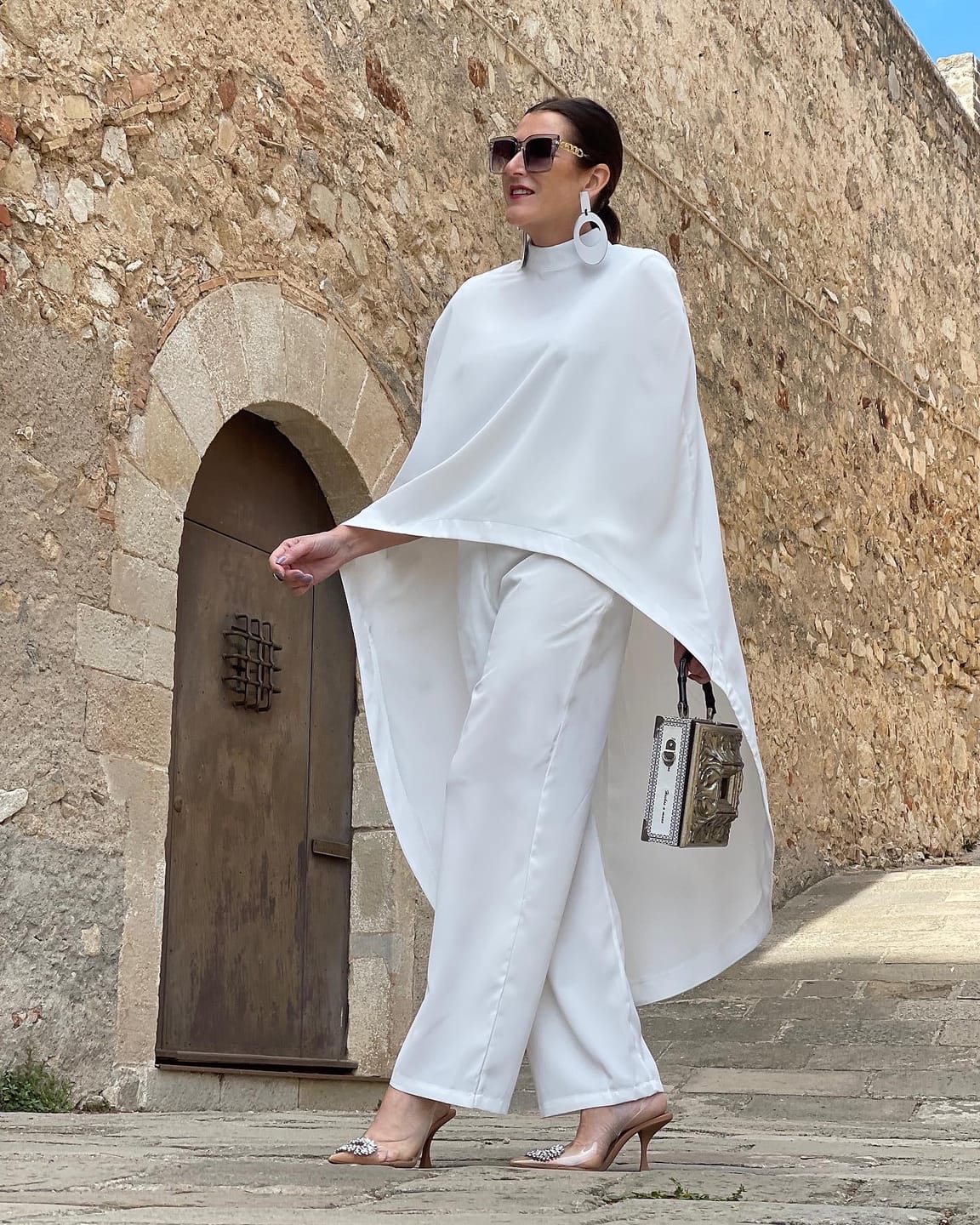 Customer photo review of High-low Loose Solid Color High-neck Pants Set Two Pieces Set