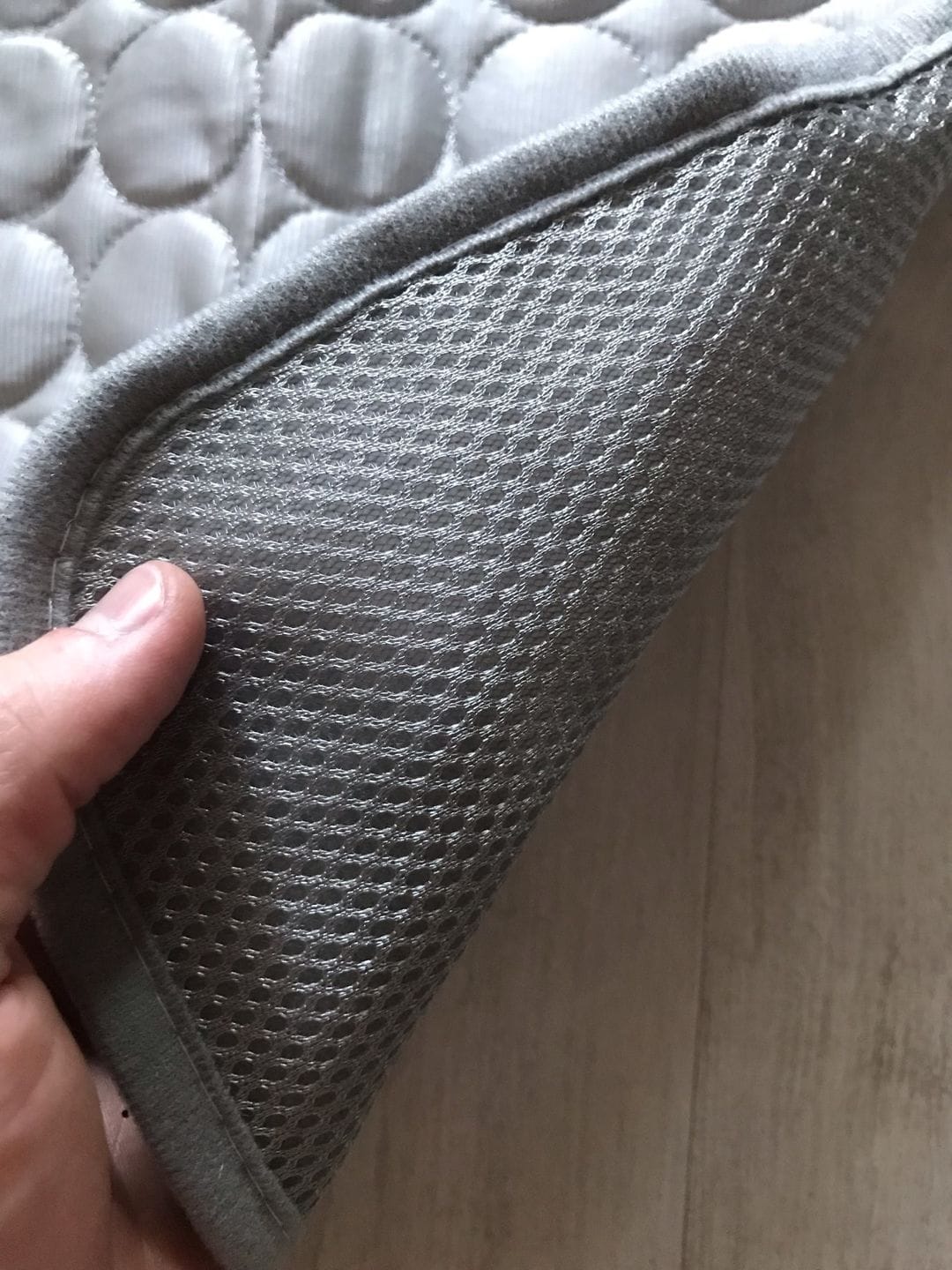 Customer photo review of ❄️ Exklusiv Kylfilt för Hund & Katt – Sval Komfort i Elegant Design