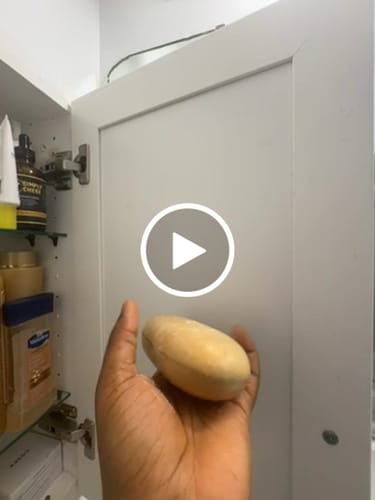 Customer video review of Gold Exfoliating Soap with Argan Oil 200g