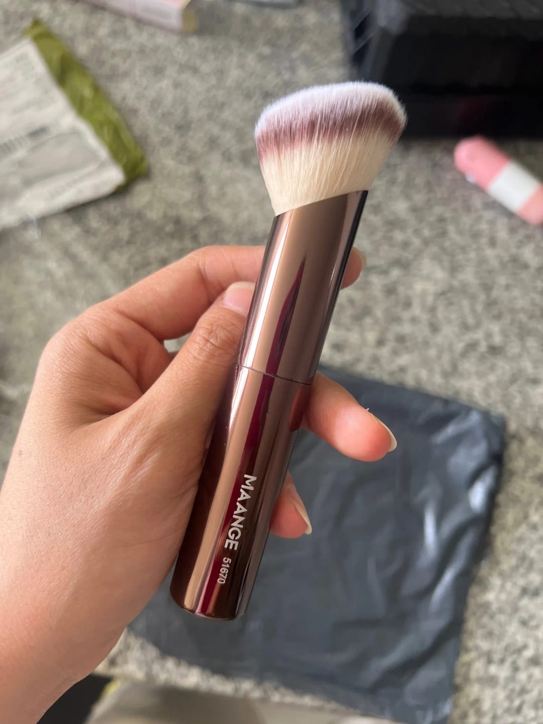 Customer photo review of Synthetic Hair Brush Set Double-Head Foundation Bronzer — Bronze | KIMLUD