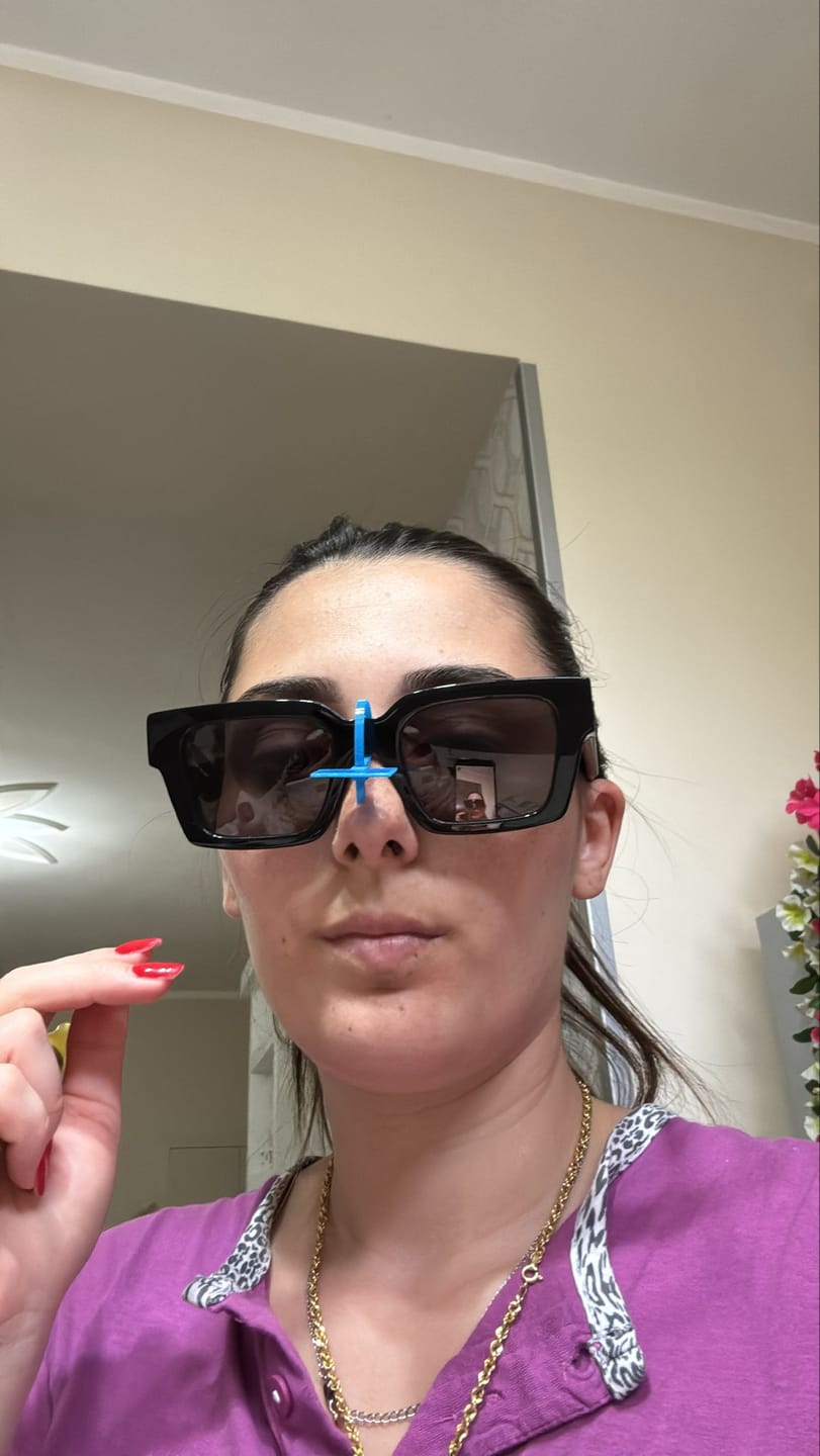 Customer photo review of OFF WHITE - VIRGIL OCCHIALI DA SOLE PROMO