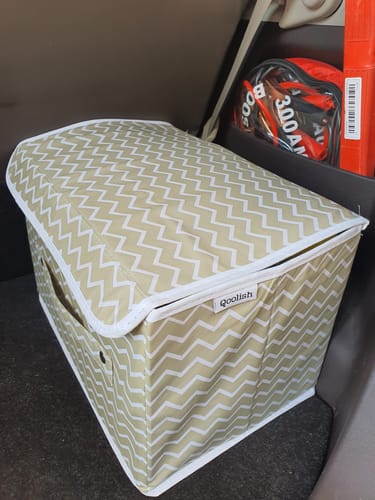 Customer photo review of Qoolish Pack of 1 White Stripe Storage Box with Lid