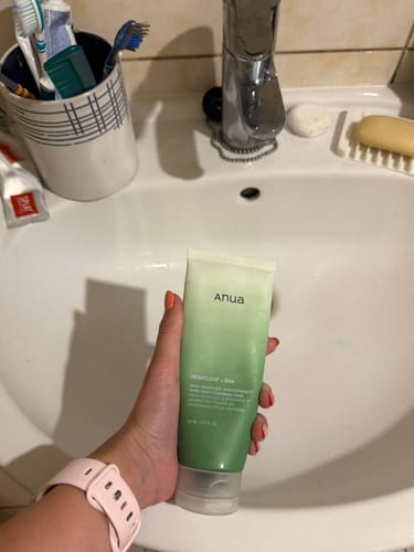 Customer photo review of Putiņas dziļai sejas mazgāšanai un attīrīšanai Anua Heartleaf Quercetinol Deep Pore Cleansing Foam