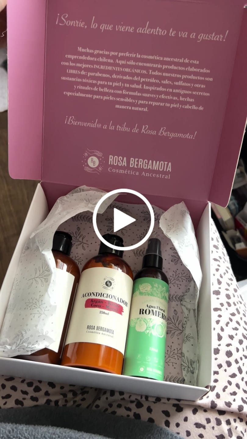 Customer video review of Básicos Anticaída + Acondicionador: Shampoo Anticaída + Agua de Romero + Acondicionador