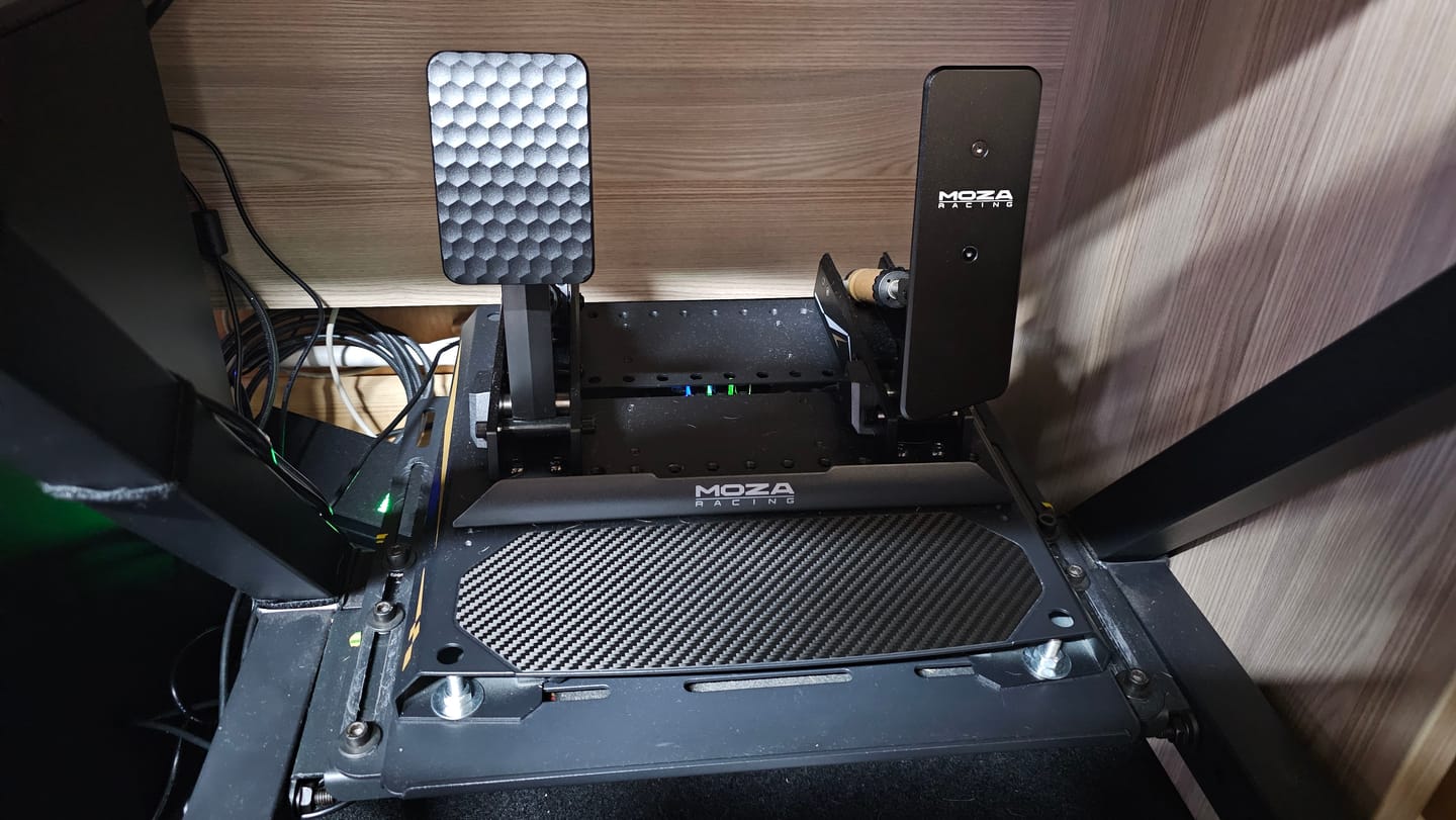 Customer photo review of MOZA RACING CRP2 Pedals