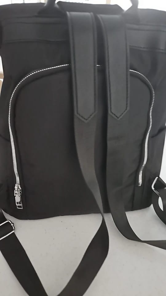 Customer photo review of Mochila Senhora Anti-Roubo