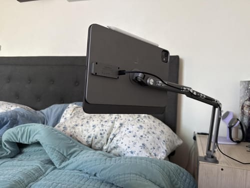Customer photo review of KUXIU X36 Pro MAX iPad Magnetic Charging Stand Aluminum Alloy Boom Arm Adjustable Tablet Stand