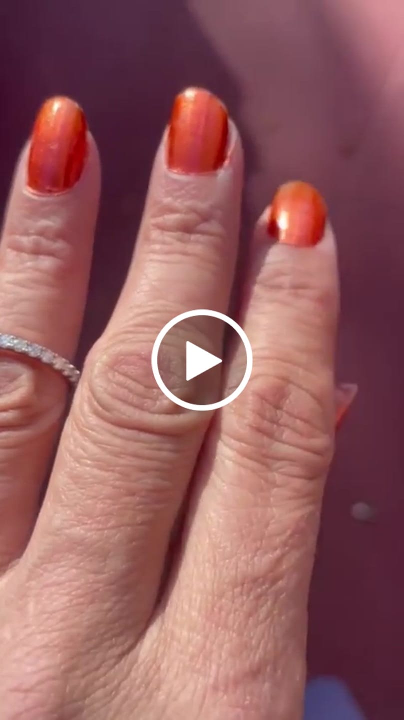 Customer video review of Moissanite by Cate & Chloe Sadie 0.9tcw Round Cut 925 Sterling Silver 18k White Gold Plated Wedding Band