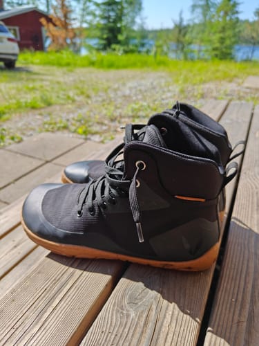 Customer photo review of Vaistoa Tuohi -paljasjalkaretkeilykengät