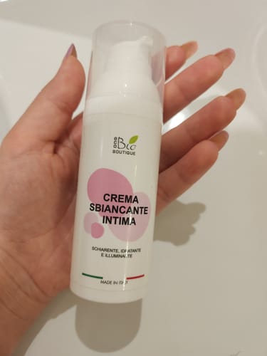 Customer photo review of Crema Sbiancante Intima