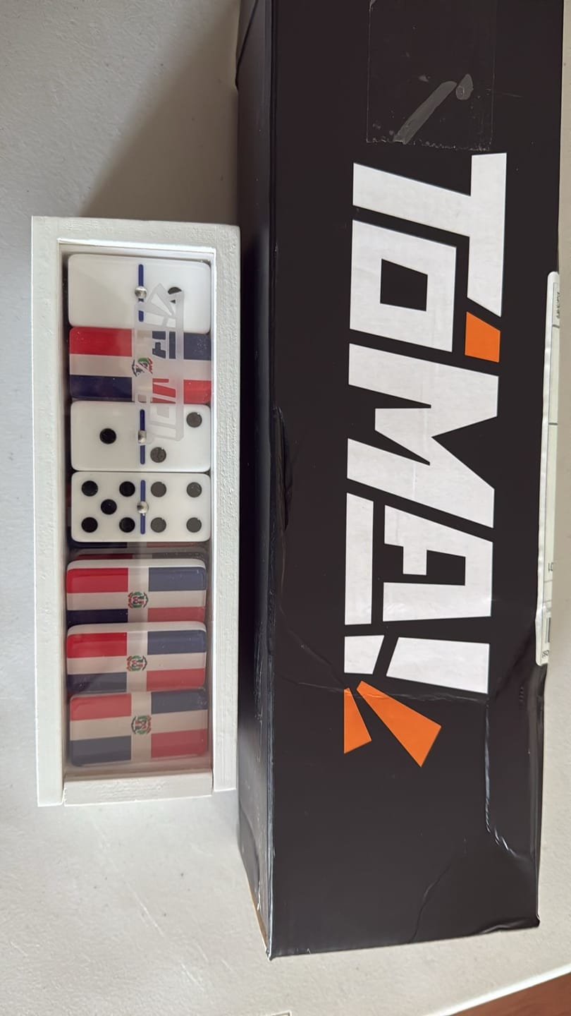 Customer photo review of Dominican Republic Flag Dominos