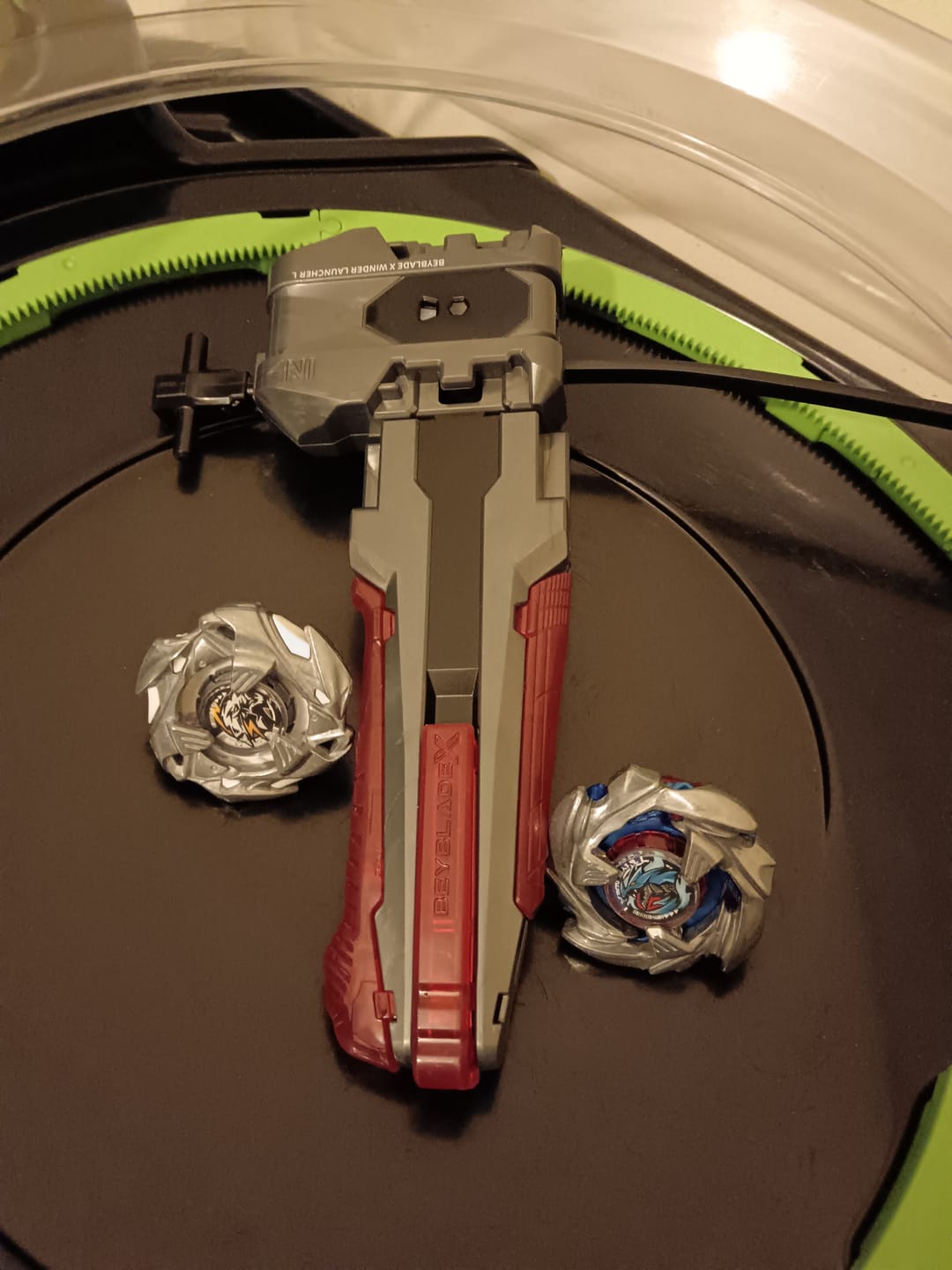 Customer photo review of Takara Tomy Beyblade X BX-41 Rubber Custom Grip Gunmetal Ver