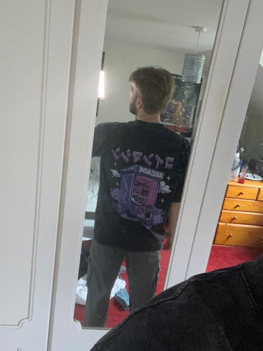 Customer photo review of Arcade Back Vintage T-Shirt