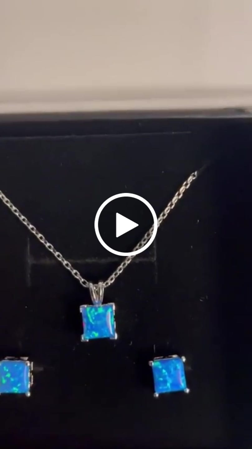 Customer video review of Amphitrite 18k White Gold Plated Stud Earring and Necklace Set with Princess Cut Opal Stones