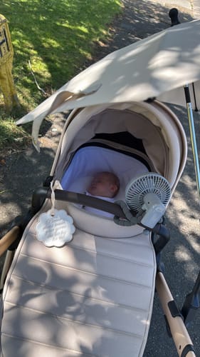 Sophie D. review of Pram/Cot Tag Don’t Touch The Baby Sign image 1 out of 1