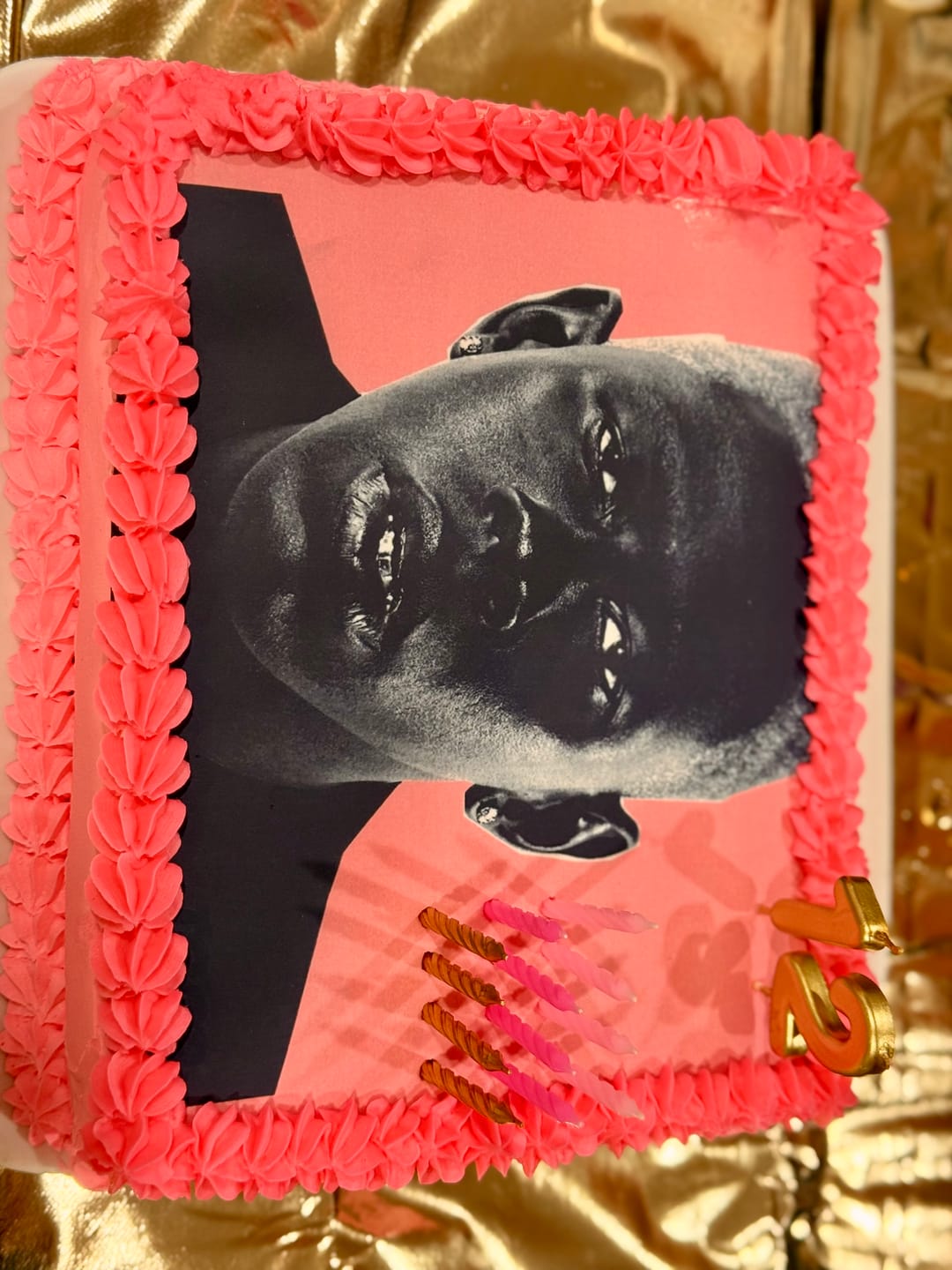 Customer photo review of 25cm x 25cm Square Custom Edible Icing Image