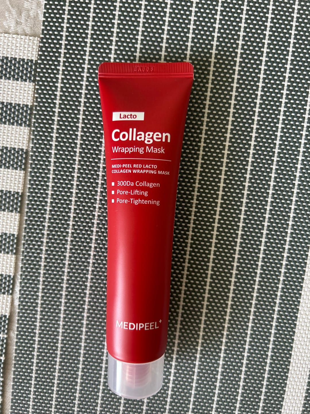 Customer photo review of Maska-plēve poru sašaurināšanai ar kolagēnu Medi-Peel Red Lacto Collagen Wrapping Mask