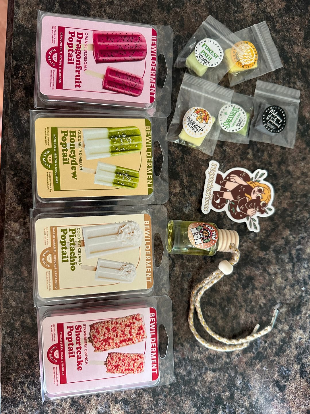 Customer photo review of Melt Mail
