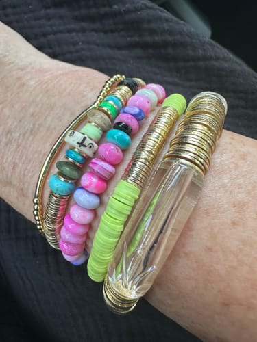 Customer photo review of Carolina Vinyl Bracelet 6mm