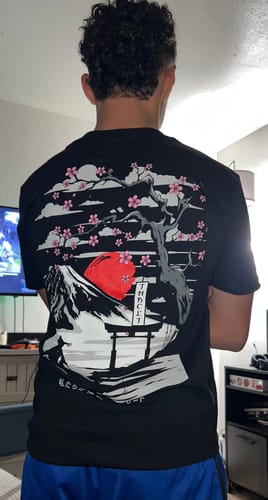 Customer photo review of HARMONY TEE