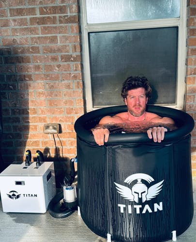 Customer photo review of Steam Sauna with Red Light Therapy