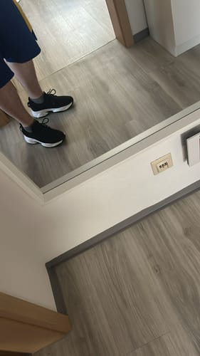 Customer photo review of ELEVATESHOES LIMITLESS