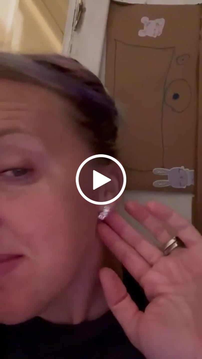 Customer video review of Fiona 18k White Gold Stud Plated Earrings with Princess Cut Swarovski Crystals