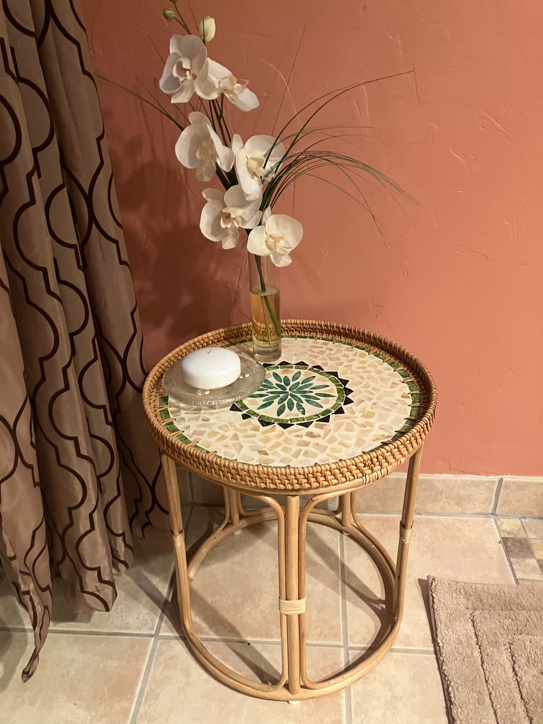 Customer photo review of Oasis Rattan Table