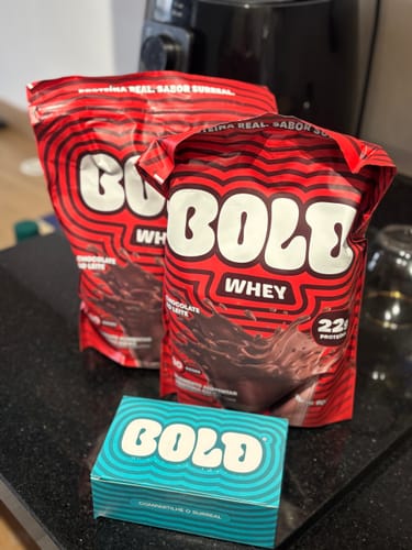 Customer photo review of BOLD WHEY CHOCOLATE AO LEITE (900g)