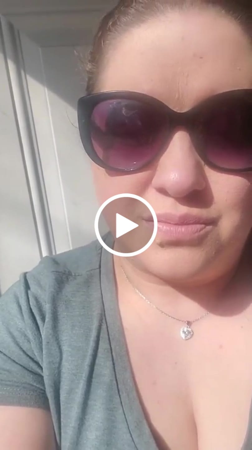 Customer video review of Coraline 18k White Gold Plated Heart Pendant Necklace with Simulated Diamond Crystals