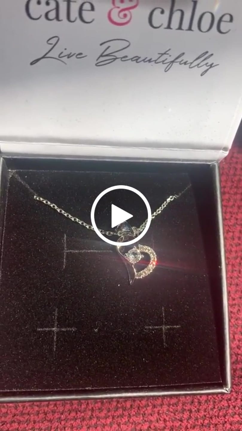 Customer video review of Laila 18k White Gold Pendant Necklace  with Swarovski Crystals